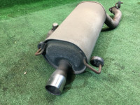 Panela de escape SUBARU LEGACY OEM 44300AE240 BEE 2002 EZ30