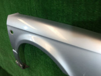 右フロントフェンダー SUBARU LEGACY OEM 57120AE001 BEE 2002 silver 01G