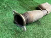 Средняя часть глушителя SUBARU LEGACY OEM 44200AE080 BEE 2002 EZ30