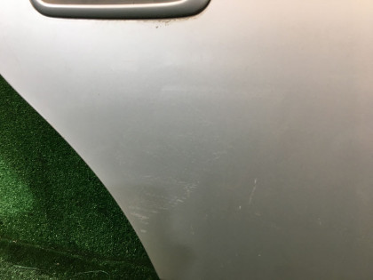 Porta traseira direita SUBARU LEGACY OEM 60400AE240 60400AE400 60400AE140 BE5 2000 Silver 792