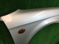 Крыло переднее правое дефект SUBARU LEGACY OEM 57120AE001 BE5 2000 Silver 792