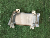 Накладка под стоп левая SUBARU LEGACY OEM 51473AE011 BE5 2000 Silver 792