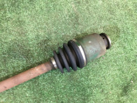 Palier delantero SUBARU LEGACY OEM 28021AC200 BE5 2000 EJ206