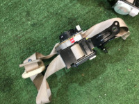 Ремни безопасности передние SUBARU LANCASTER OEM 64620AE000GF 64620AE010GF BH9 1998 beige 8L5