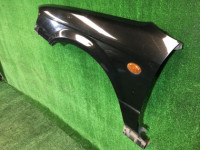 Крыло переднее левое SUBARU LEGACY OEM 57120AE011 BEE 2002 black 18L,15K