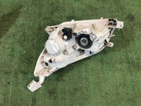 ไฟหน้าขวา 2 модель дефект TOYOTA RUSH OEM 81110-B4170 J210E 2014