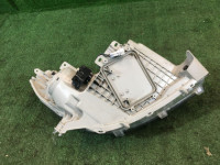Фара левая 2 модель дефект TOYOTA RUSH OEM 81150B4170 J210E 2014