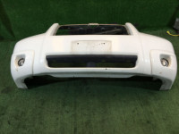 Parachoques delantero SUBARU FORESTER OEM 57703SA070WG 57704SA070 SG5 2006 51E