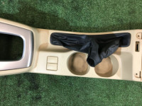Бардачок подлокотник высокий SUBARU FORESTER OEM 66150SA100EU 92113FE100EU 92114SA030EU 92136FE000EU SG5 2006 51E
