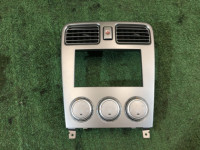 Блок климат контроля с рамкой SUBARU FORESTER OEM 72311SA110 66060SA200 SG5 2006 EJ203