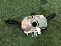 コンビネーションスイッチ SUBARU FORESTER OEM 83111SA102 SG5 2006 EJ203