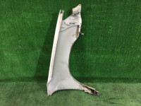 左フロントフェンダー SUBARU FORESTER OEM 57110SA0509P SG5 2006 51E