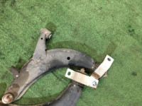 ปีกนกหน้า SUBARU FORESTER OEM 20202SA140 20202SA090 SG5 2006 EJ203