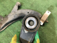 ปีกนกหน้า SUBARU FORESTER OEM 20202SA140 20202SA090 SG5 2006 EJ203