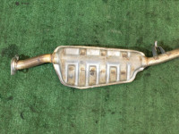 Средняя часть глушителя SUBARU FORESTER OEM 44200SA041 SG5 2006 EJ203