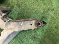 Travessa traseira SUBARU LEGACY OEM 20152AE000 20152AE001 BH9 2000 EJ254