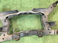 Travessa traseira SUBARU LEGACY OEM 20152AE000 20152AE001 BH9 2000 EJ254
