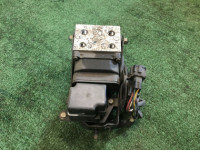 กล่อง ABS VDC SUBARU LEGACY OEM 27539AE001 BH9 2000 EJ254