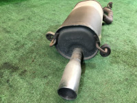 Muffler SUBARU LEGACY OEM 44300AE010 BH9 2000 EJ254
