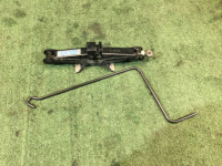 Домкрат SUBARU LEGACY OEM 97030FA070 BH9 2000