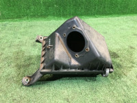 Корпус воздушного фильтра 46053AC090 46053AC080 16546AA050 SUBARU LEGACY