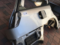 Aleta trasera derecha SUBARU LEGACY OEM 51410AE140 BHE BH9 BH5 2000 silver 792