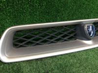 Grelha do radiador SUBARU LEGACY OEM 91121AE210SJ BH9 2000 silver 792