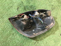 左尾灯 SUBARU LEGACY OEM 84201AE210 BH9 2000