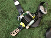 Cintos de segurança dianteiros SUBARU LEGACY OEM 64620AE000OB 64620AE010OB BH9 2000 silver 792