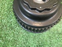 Polea del árbol de levas de escape derecho SUBARU LEGACY OEM 13049AA041 BH5 BE5 2002
