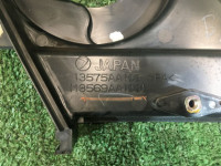 Крышка ГРМ задняя левая SUBARU LEGACY OEM 13575AA103 BH5 BE5 2002