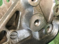 Площадка натяжителя грм SUBARU LEGACY OEM 13156AA061 BH5 BE5 2002