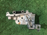 Площадка натяжителя грм SUBARU LEGACY OEM 13156AA061 BH5 BE5 2002