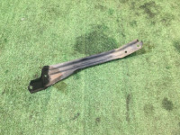 Крепление переднего бампера правое SUBARU LEGACY OEM 57707AE120 BH5 BE5 2002 silver 01G