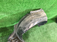 左前轮内衬 SUBARU LEGACY OEM 59110AE130 BH5 BE5 2002 silver 01G