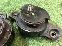 ยางแท่นเครื่อง SUBARU LEGACY OEM 41022AE001, 41022AE011 BH5 BE5 2002