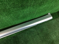 左サイドシル пластик SUBARU LEGACY OEM 91163AE140TG BH5 BHE BH9 2002 silver 01G