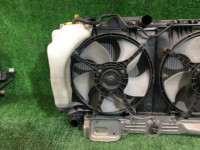ラジエーター SUBARU LEGACY OEM 45111AE022 BH5 BE5 2002