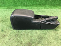 Бардачок подлокотник SUBARU LEGACY OEM 92111AG000JC BLE BPE BP5 BL5 BL9 BP9 2003 black 32J