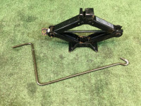 Домкрат SUBARU LEGACY OEM 97032AG000 BLE BPE BP5 BL5 BL9 BP9 2003