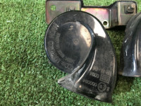 ホーン SUBARU LEGACY OEM 86012AG030, 86012AG020 BLE BPE BP5 BL5 BL9 BP9 2003 EJ20X
