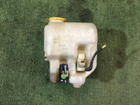 玻璃水壶 SUBARU LANCASTER OEM 86610AE010 BHE BH9 BH5 2000 EZ30