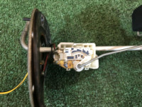 燃料レベルセンサー SUBARU LANCASTER OEM 42081AE010 BHE BH9 BH5 2000 EZ30