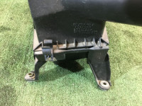 Корпус воздушного фильтра SUBARU LANCASTER OEM 46051AE000, 46052AE000 BHE 2000 EZ30