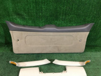 Revestimento da porta da bagageira SUBARU LANCASTER OEM 94320AE011AD, 94310AE020GF, 94310AE030GF, 94310AE000GF BHE BH9 BH5 2000 silver 9G9