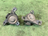 Подушки двигателя 41022AE110,41022AE100 SUBARU LANCASTER