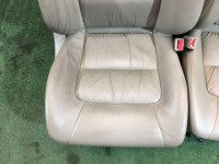 ชุดเบาะทั้งคัน SUBARU LANCASTER OEM 64010AE461GE, 64010AE470GE, 64221AE050GE, 64231AE240GE BHE BH9 BH5 2000 silver 9G9