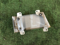 右尾灯下饰板 SUBARURU LEGACY OEM 51473AE001 BE5 BE9 BEE 2001 white 51E, 96H