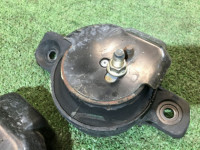 Подушки двигателя SUBARURU LEGACY OEM 41022AE021, 41022AE031 BE5 BH5 BH9 BE9 2001 EJ204