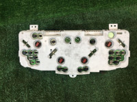 メーターパネル SUBARURU LEGACY OEM 85083AE270, 85020AE140, 85040AE160, 85075AE000 BE5 BH5 2001 EJ204